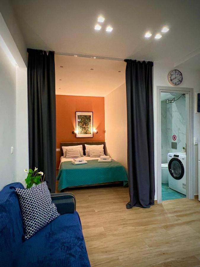 Smart Modern Apartment Athena Bagian luar foto