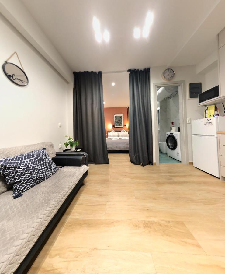 Smart Modern Apartment Athena Bagian luar foto